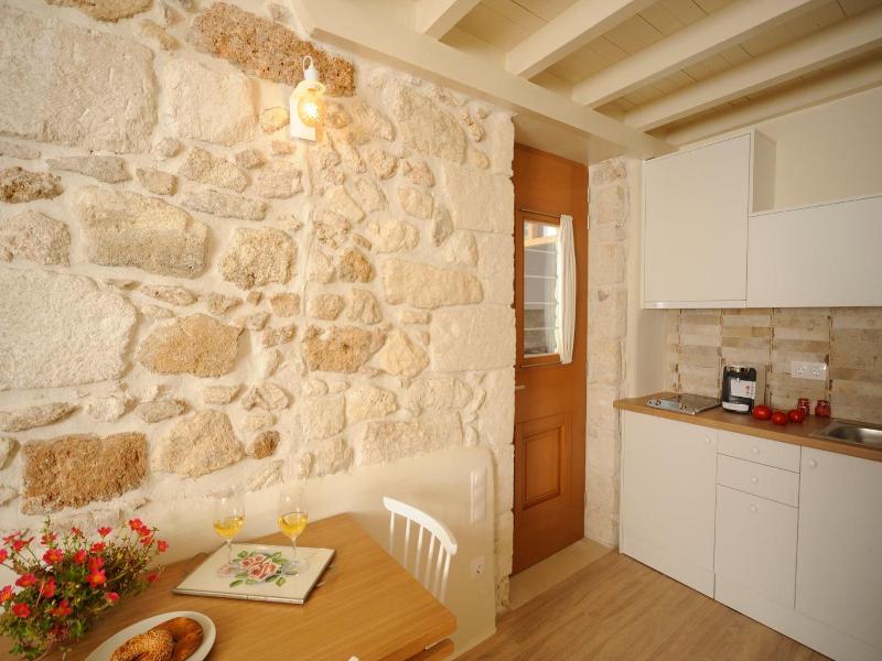 Veranda Rossa Suites image