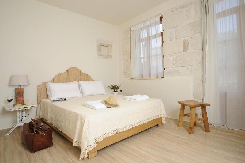 Veranda Rossa Suites image