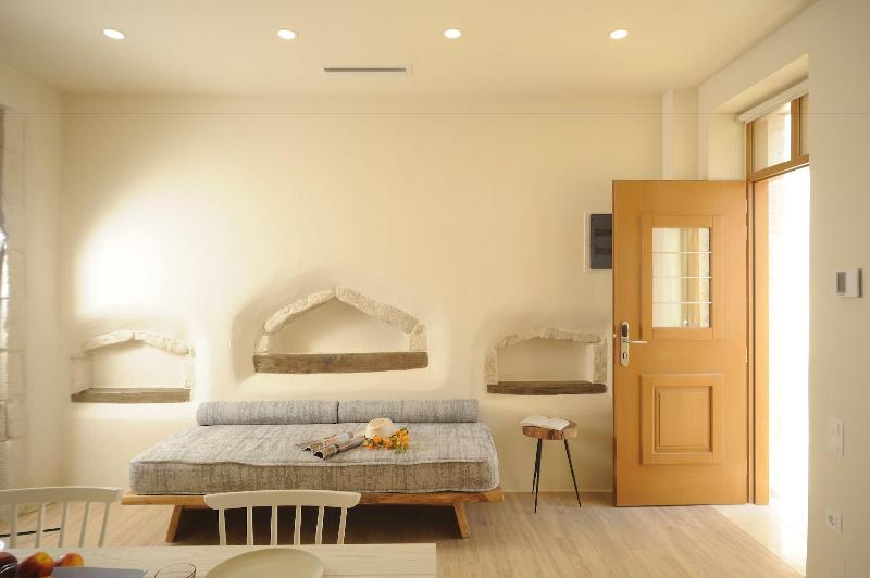 Veranda Rossa Suites image