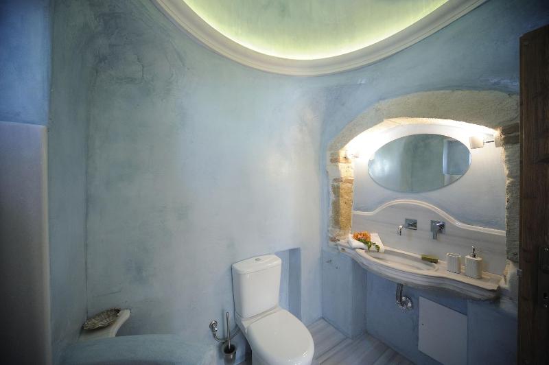 Veranda Rossa Suites image