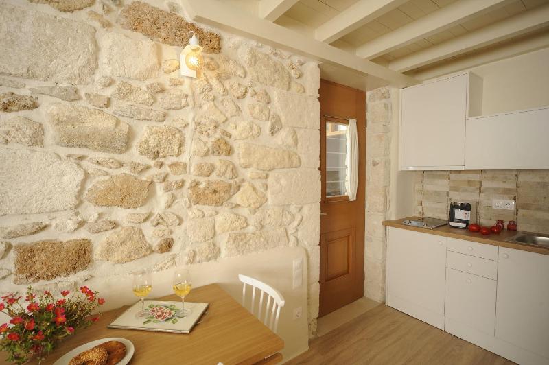 Veranda Rossa Suites image