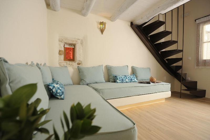 Veranda Rossa Suites image