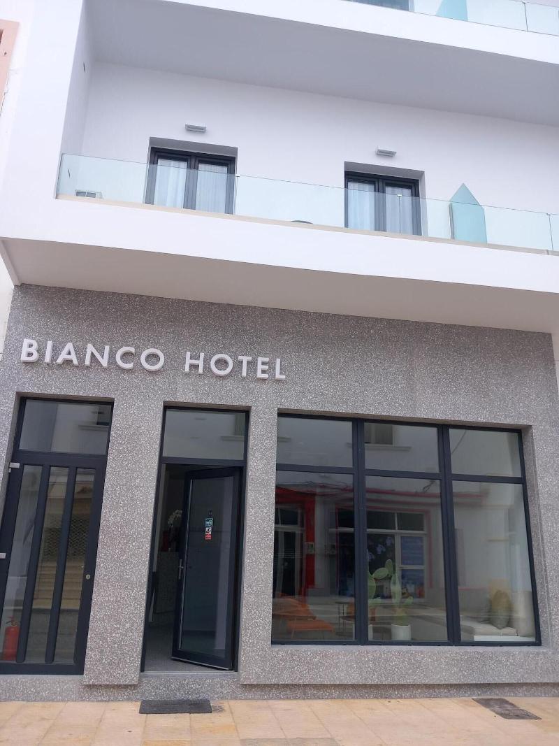 Bianco Hotel image
