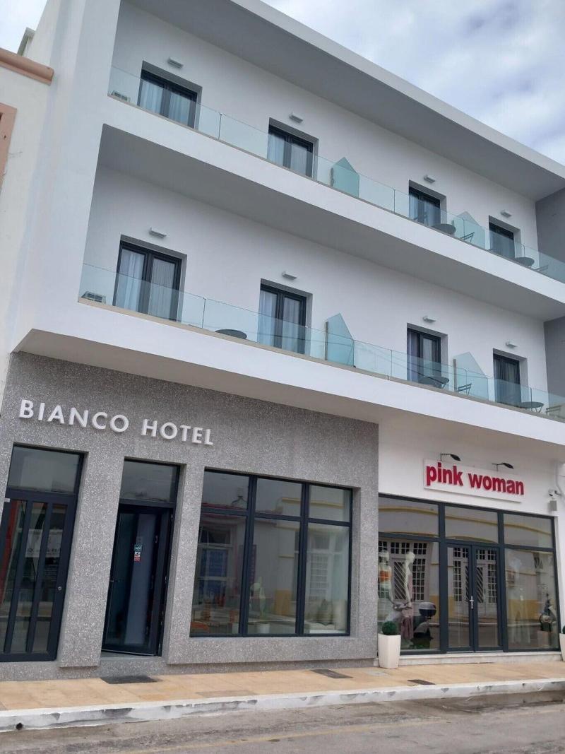 Bianco Hotel image