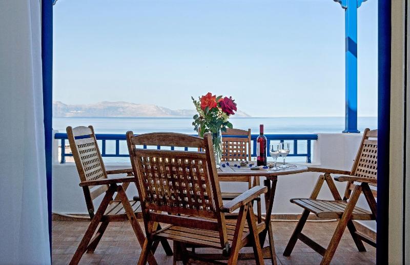 Pantonia Apartments image