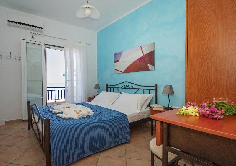 Pantonia Apartments image