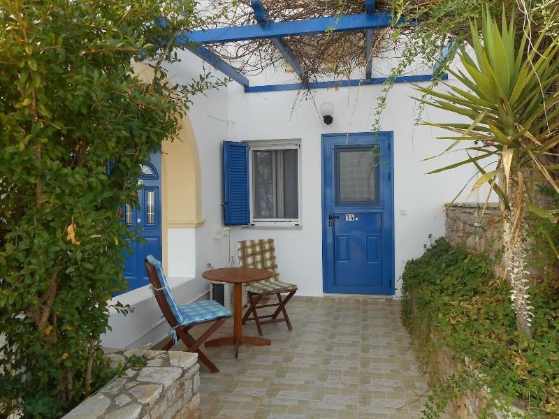 Pantonia Apartments image
