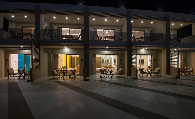 Lilium Luxury Suites - Adults Only image