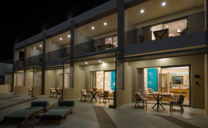 Lilium Luxury Suites - Adults Only image