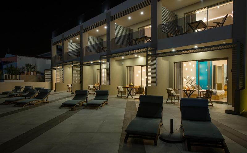 Lilium Luxury Suites - Adults Only image