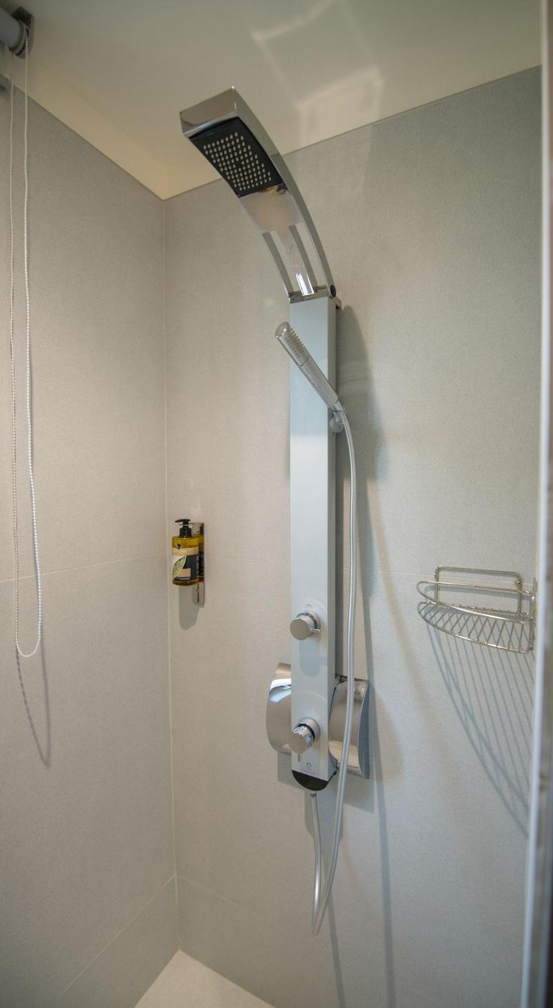 Lilium Luxury Suites - Adults Only image