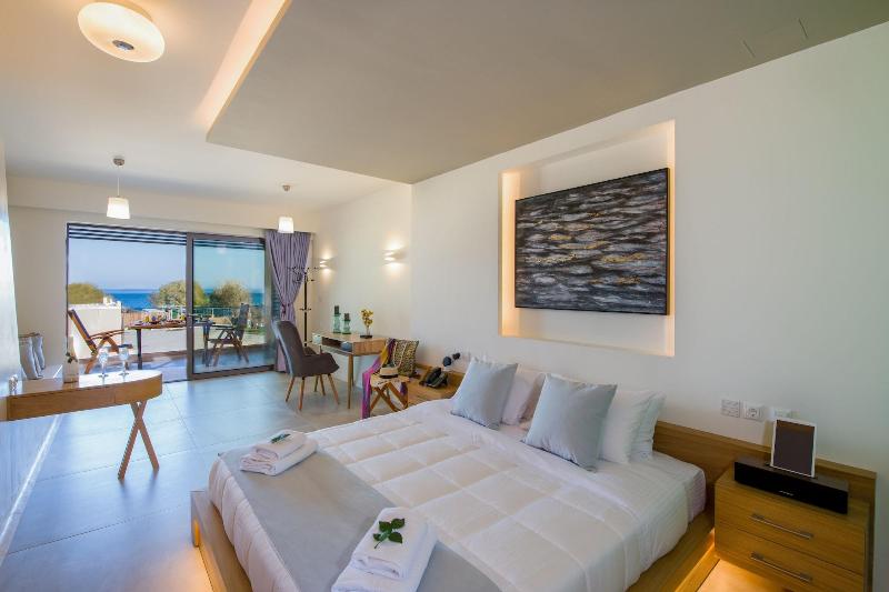 Lilium Luxury Suites - Adults Only image