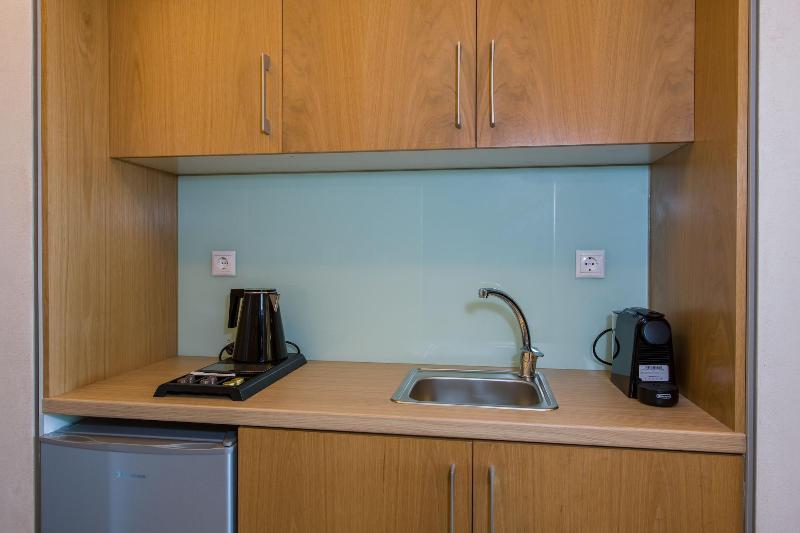 Lilium Luxury Suites - Adults Only image