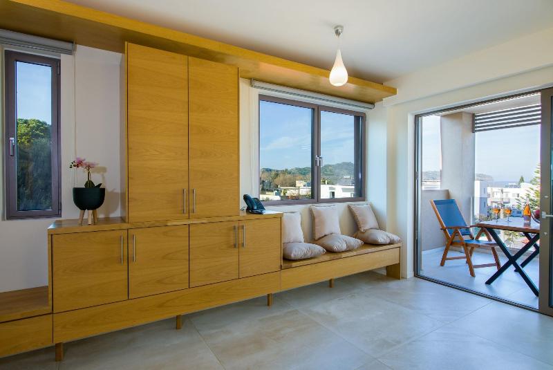 Lilium Luxury Suites - Adults Only image