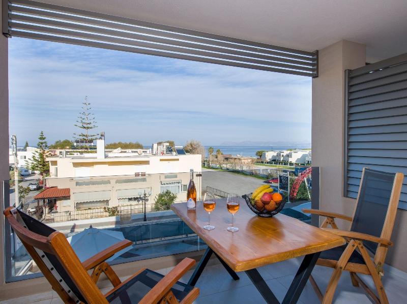 Lilium Luxury Suites - Adults Only image