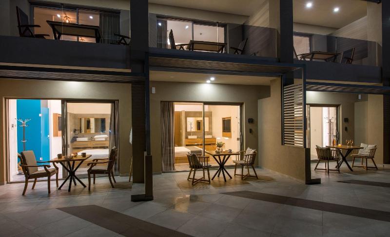 Lilium Luxury Suites - Adults Only image