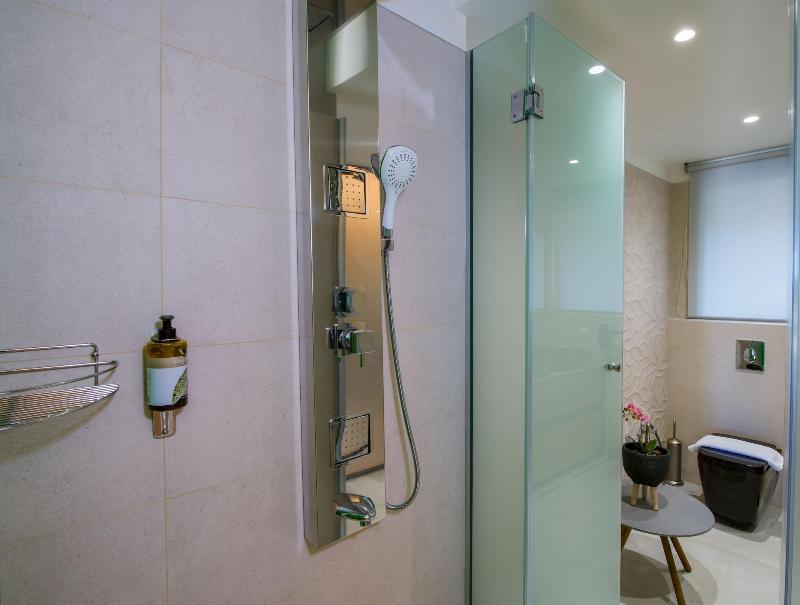 Lilium Luxury Suites - Adults Only image