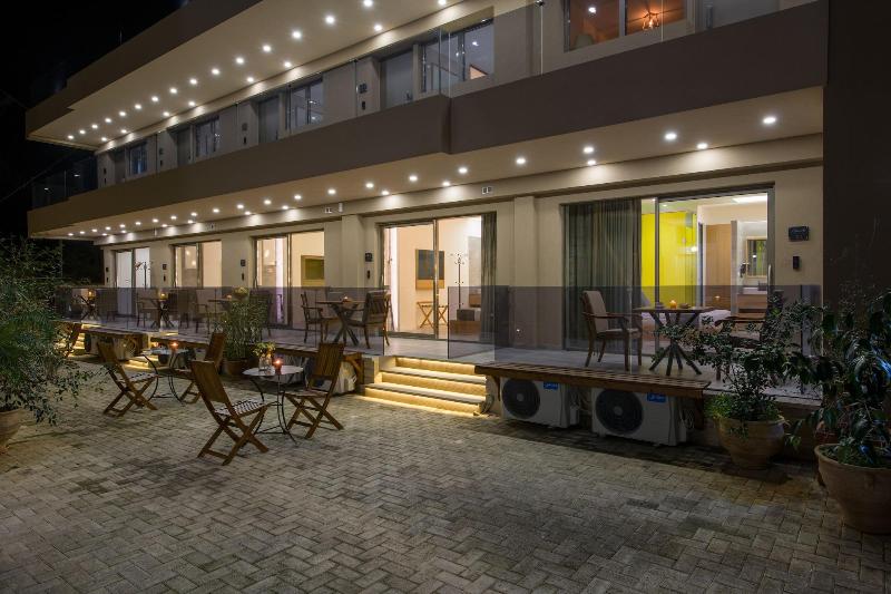 Lilium Luxury Suites - Adults Only image