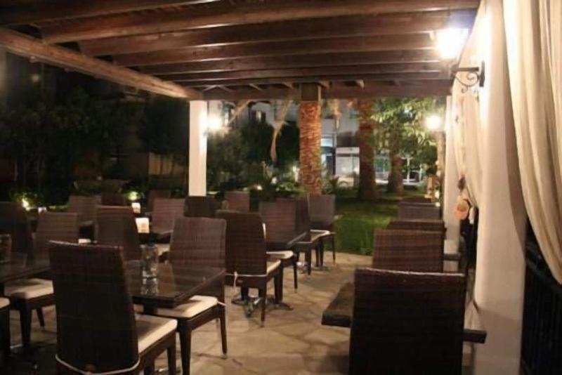 Hotel Vicky image