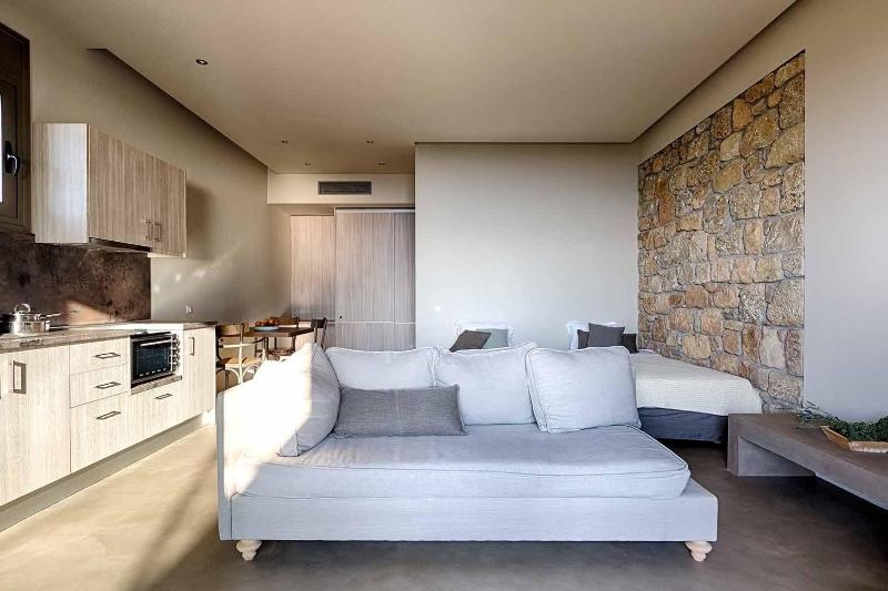 Euphoria Suites image