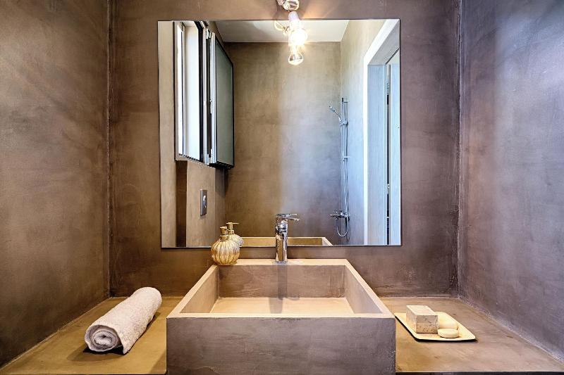 Euphoria Suites image
