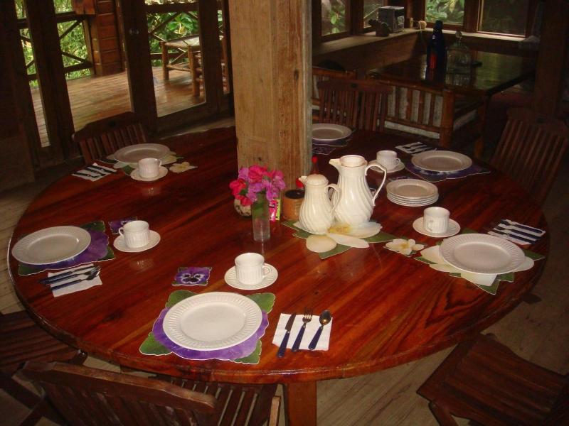 Roatan Bed & Breakfast Apartments image