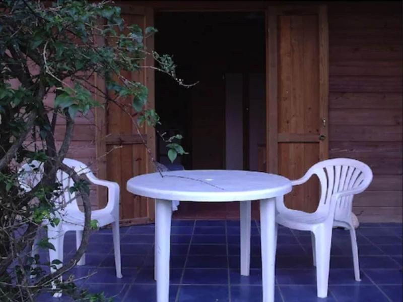 Roatan Bed & Breakfast Apartments image