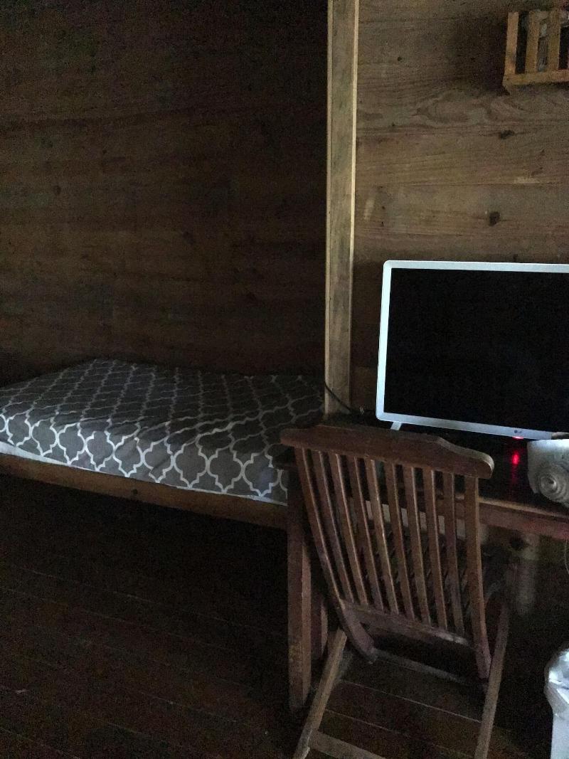 Roatan Bed & Breakfast Apartments image