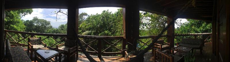 Roatan Bed & Breakfast Apartments image