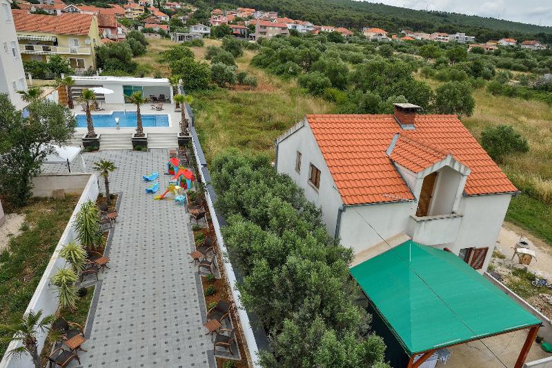 Boutique Apartments Ad Astra image