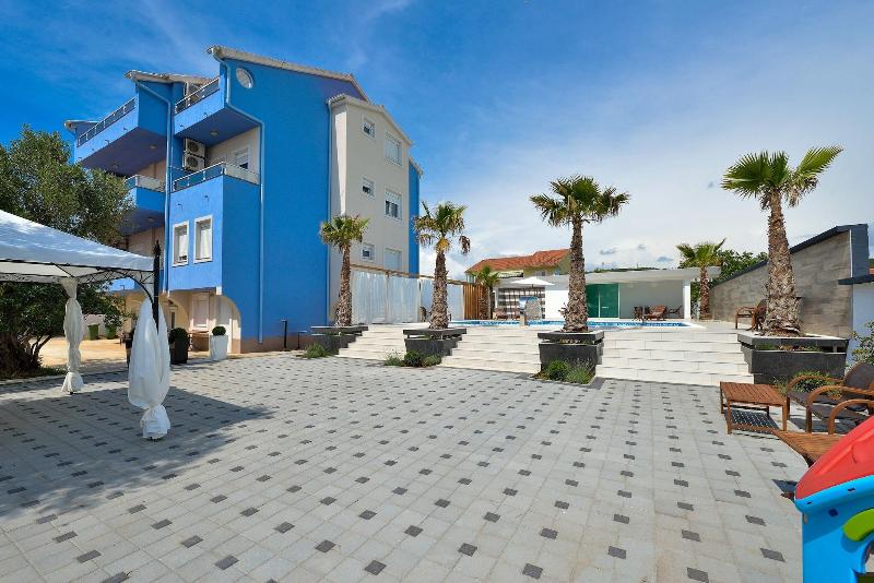 Boutique Apartments Ad Astra image