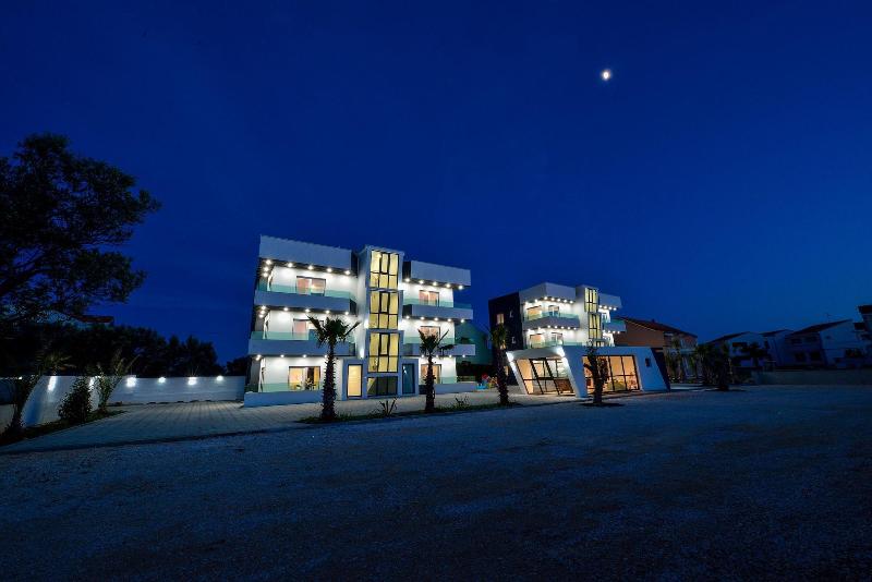 Boutique Apartments Ad Astra image