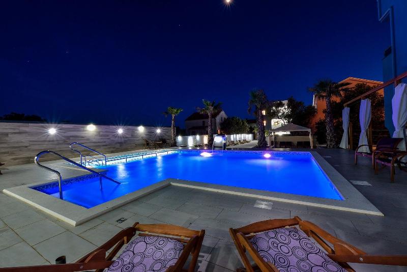 Boutique Apartments Ad Astra image