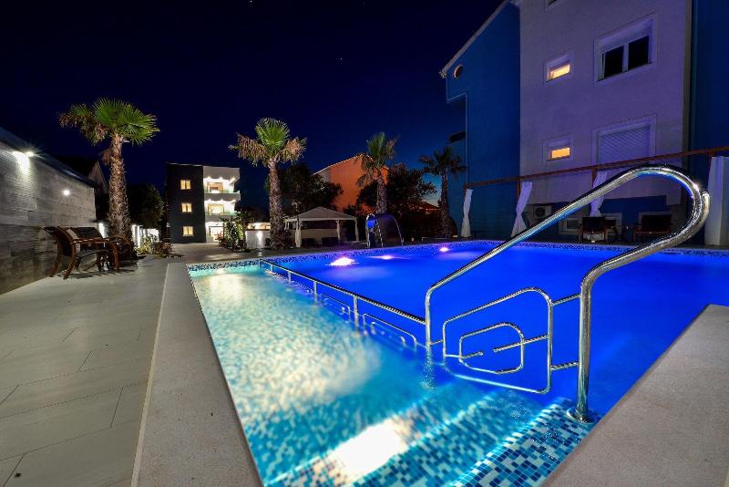 Boutique Apartments Ad Astra image