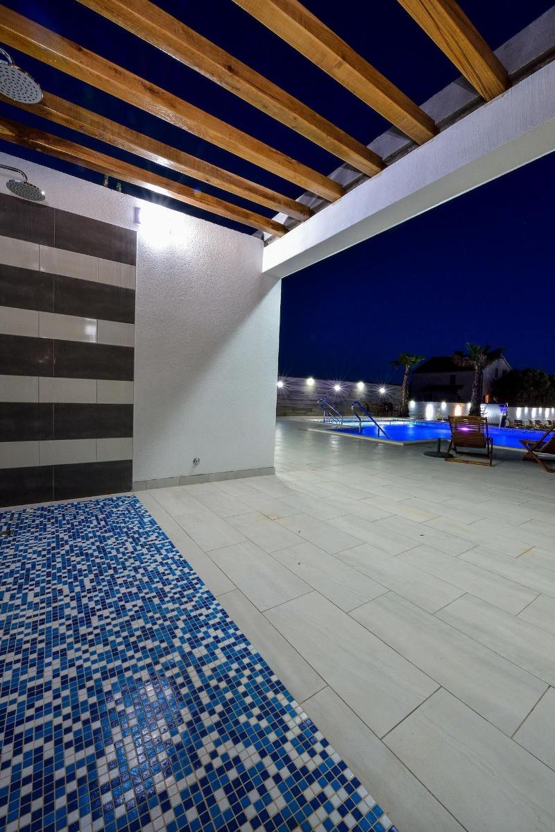 Boutique Apartments Ad Astra image