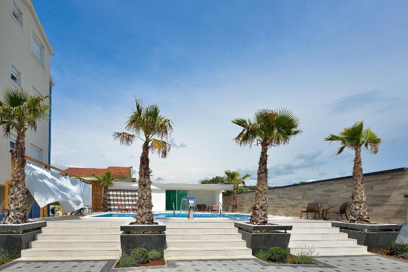 Boutique Apartments Ad Astra image