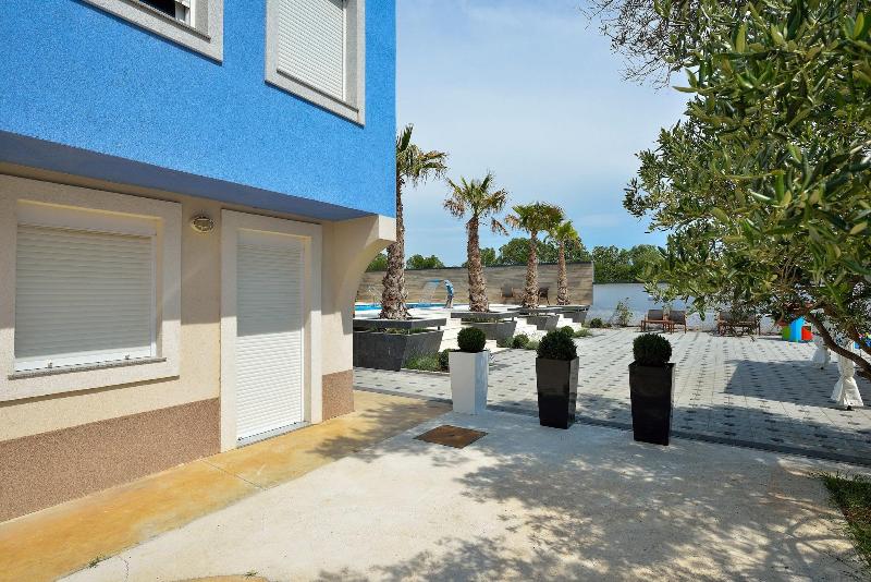 Boutique Apartments Ad Astra image