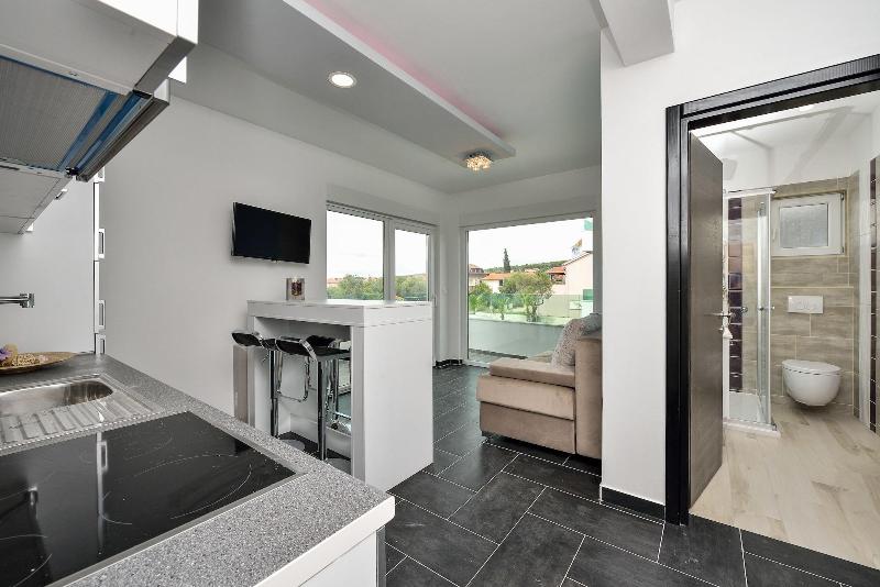 Boutique Apartments Ad Astra image