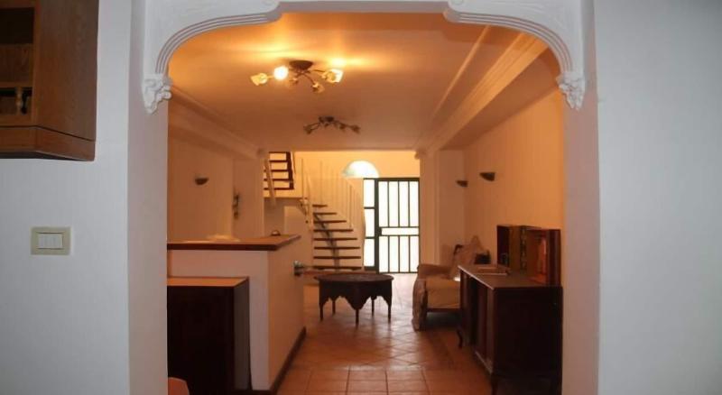 Al Yakhour Hostel image