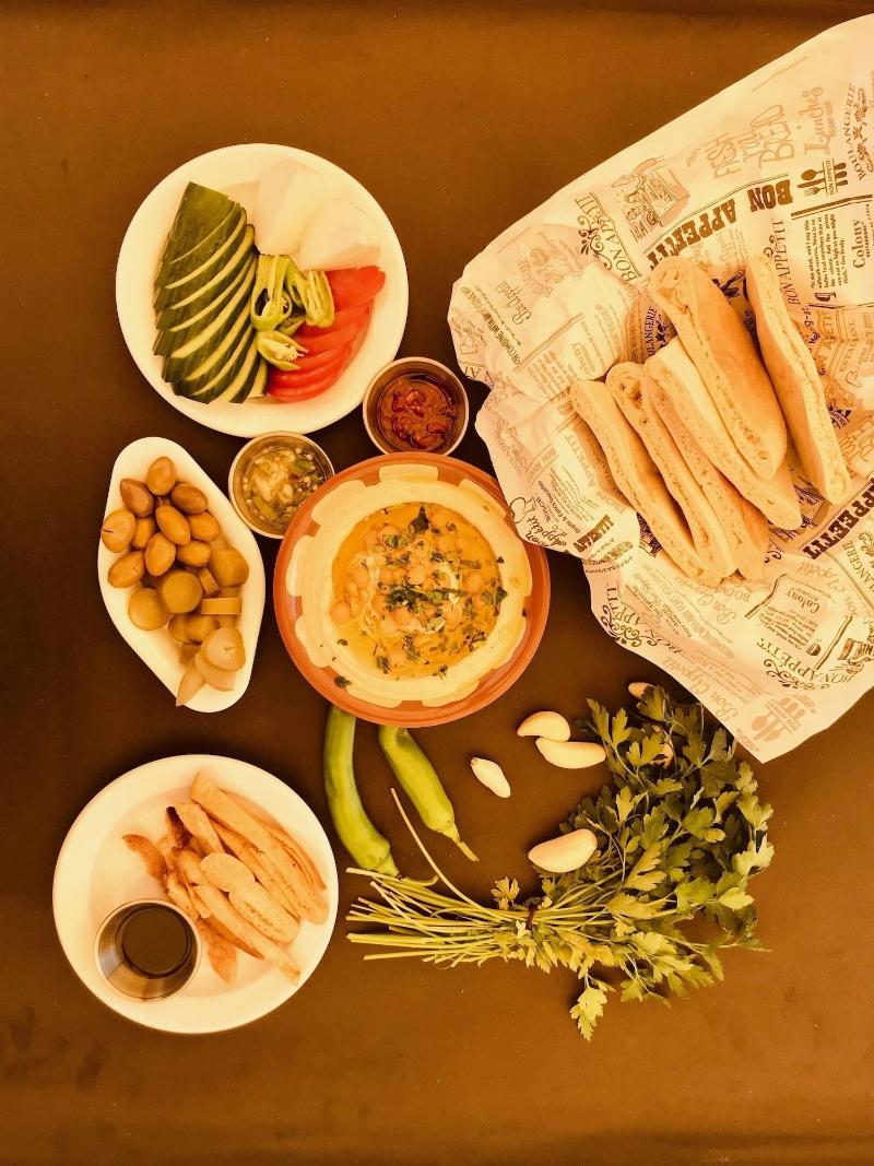 Al Yakhour Hostel image