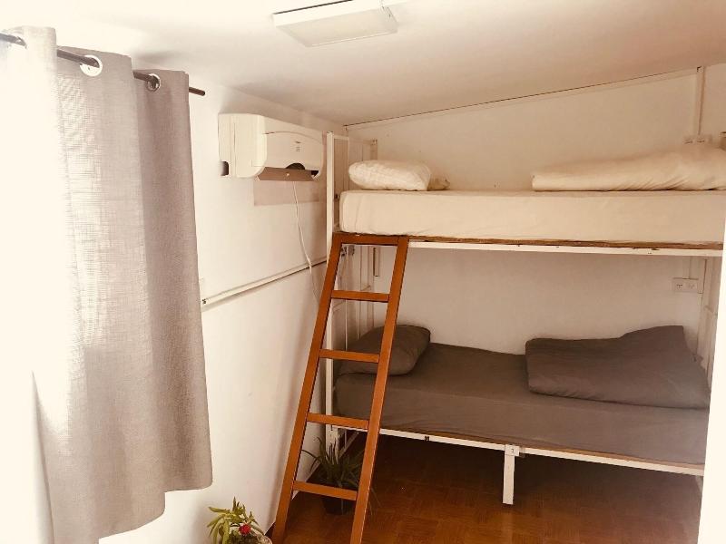 Al Yakhour Hostel image