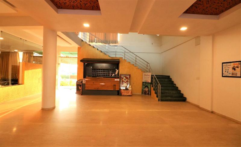 Goverdhan Greens Resort Dwarka image