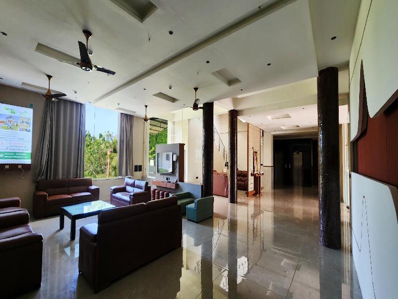 Goverdhan Greens Resort Dwarka image