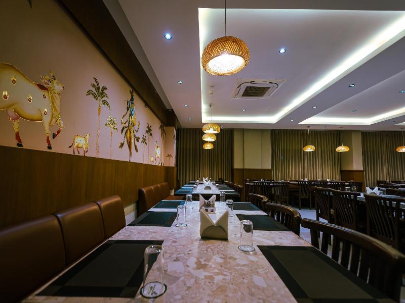 Goverdhan Greens Resort Dwarka image