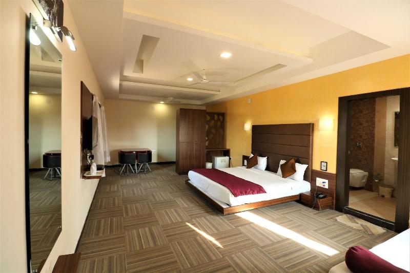 Goverdhan Greens Resort Dwarka image