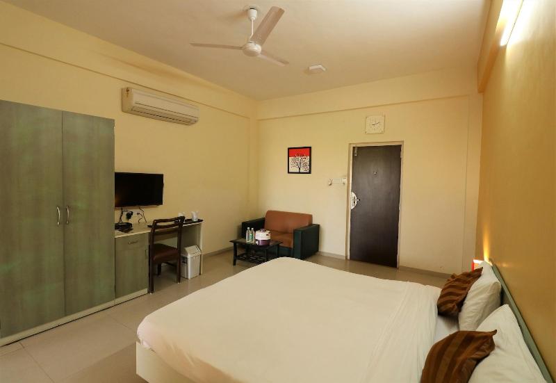 Goverdhan Greens Resort Dwarka image