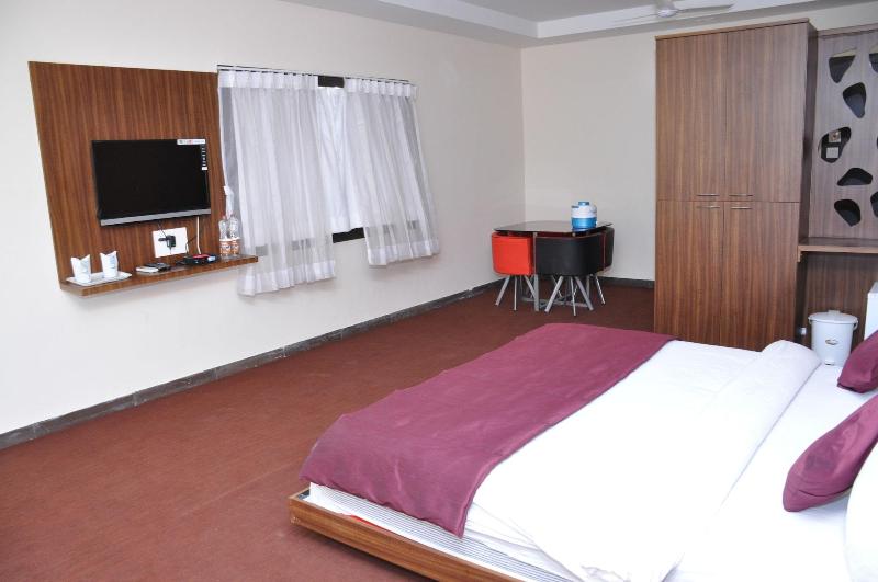 Goverdhan Greens Resort Dwarka image