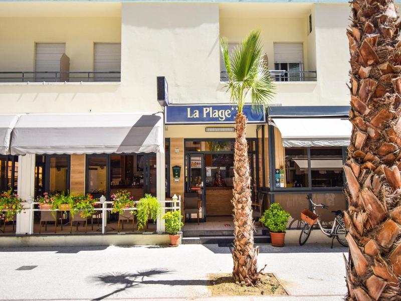 Hotel La Plage image