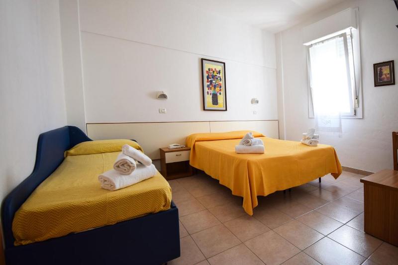 Hotel La Plage image