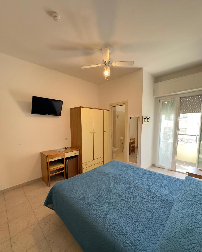 Hotel La Plage image